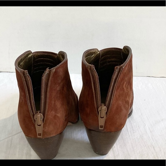 Via Spiga Regal Sienna Nappa Coconut Nubuk - Picture 8 of 16